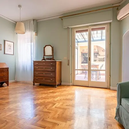 Apartmán Terrace At 10 Mins From The Duomo - Homeunity *